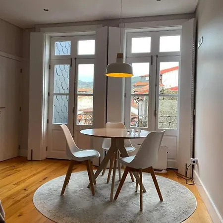 C & H Studio Apartment